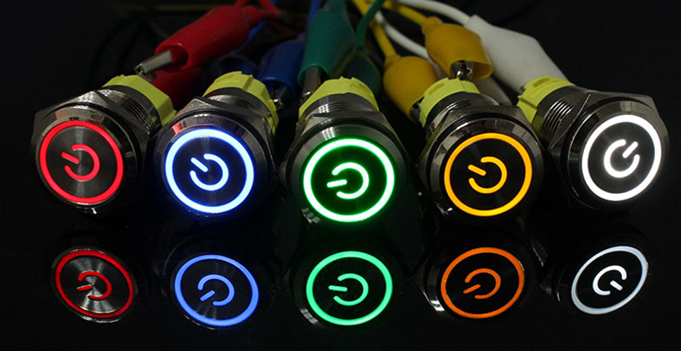 ON OFF 스위치의 세 가지 범주: 스위치 푸시 버튼 ON OFF 19MM 5PIN 금속 Illuminated push button switch
