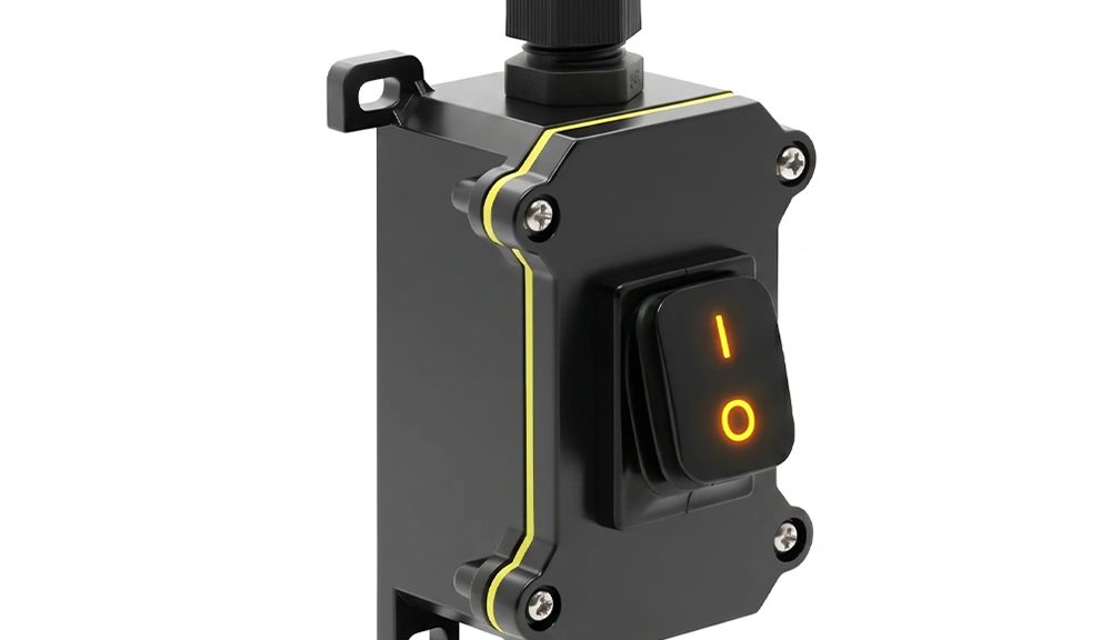 plastic-junction-box-black-painted-rocker-switch